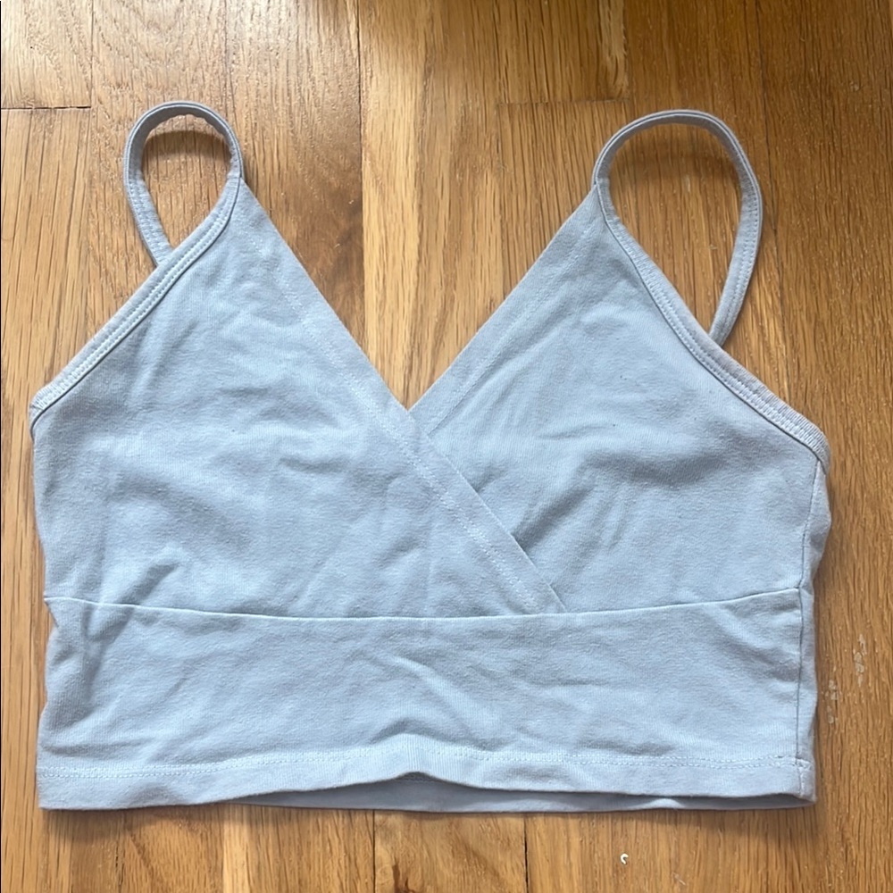 Brandy Melville Gray Crop Top Seamless V-Neck